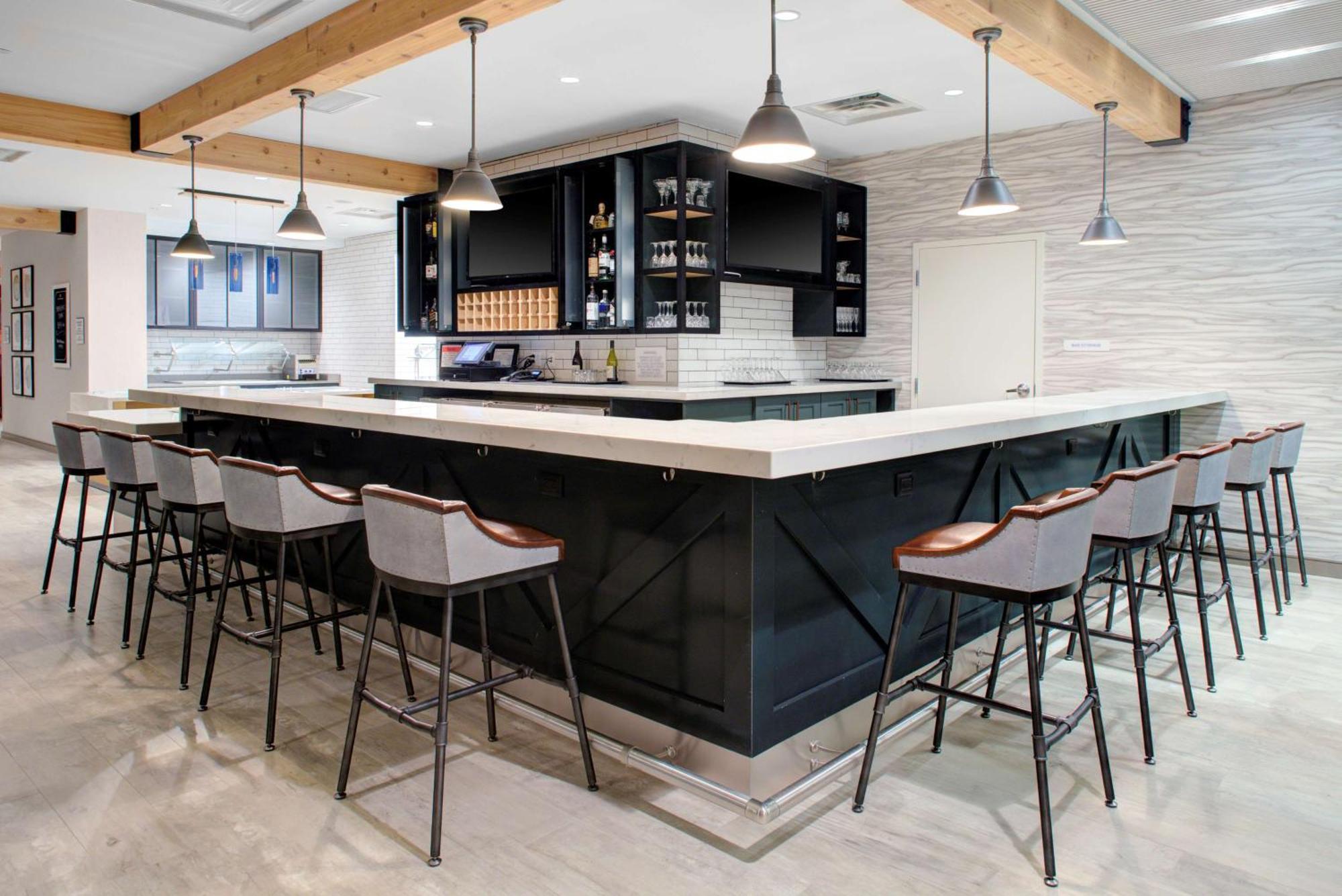 Hilton Garden Inn Jackson Bagian luar foto