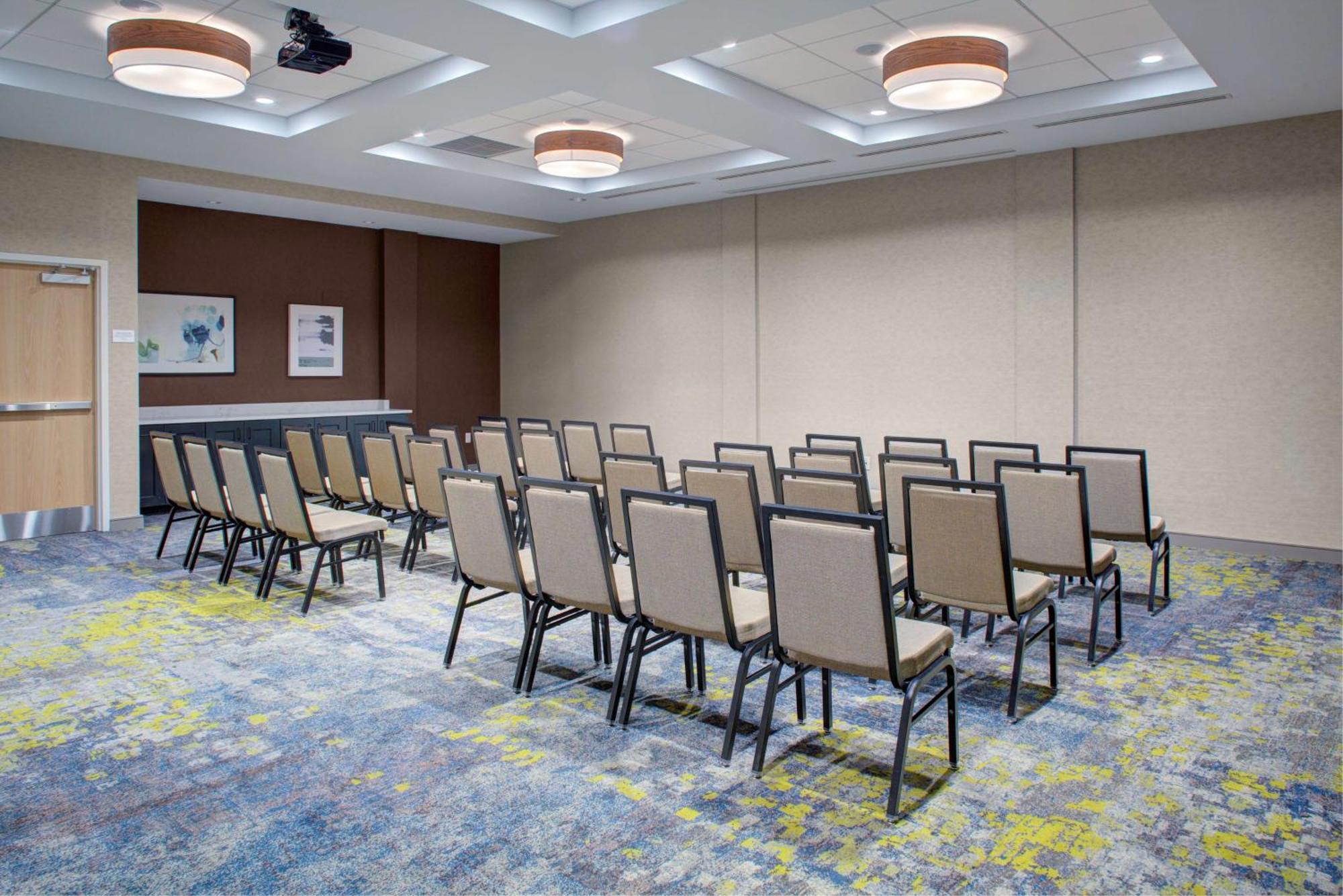 Hilton Garden Inn Jackson Bagian luar foto