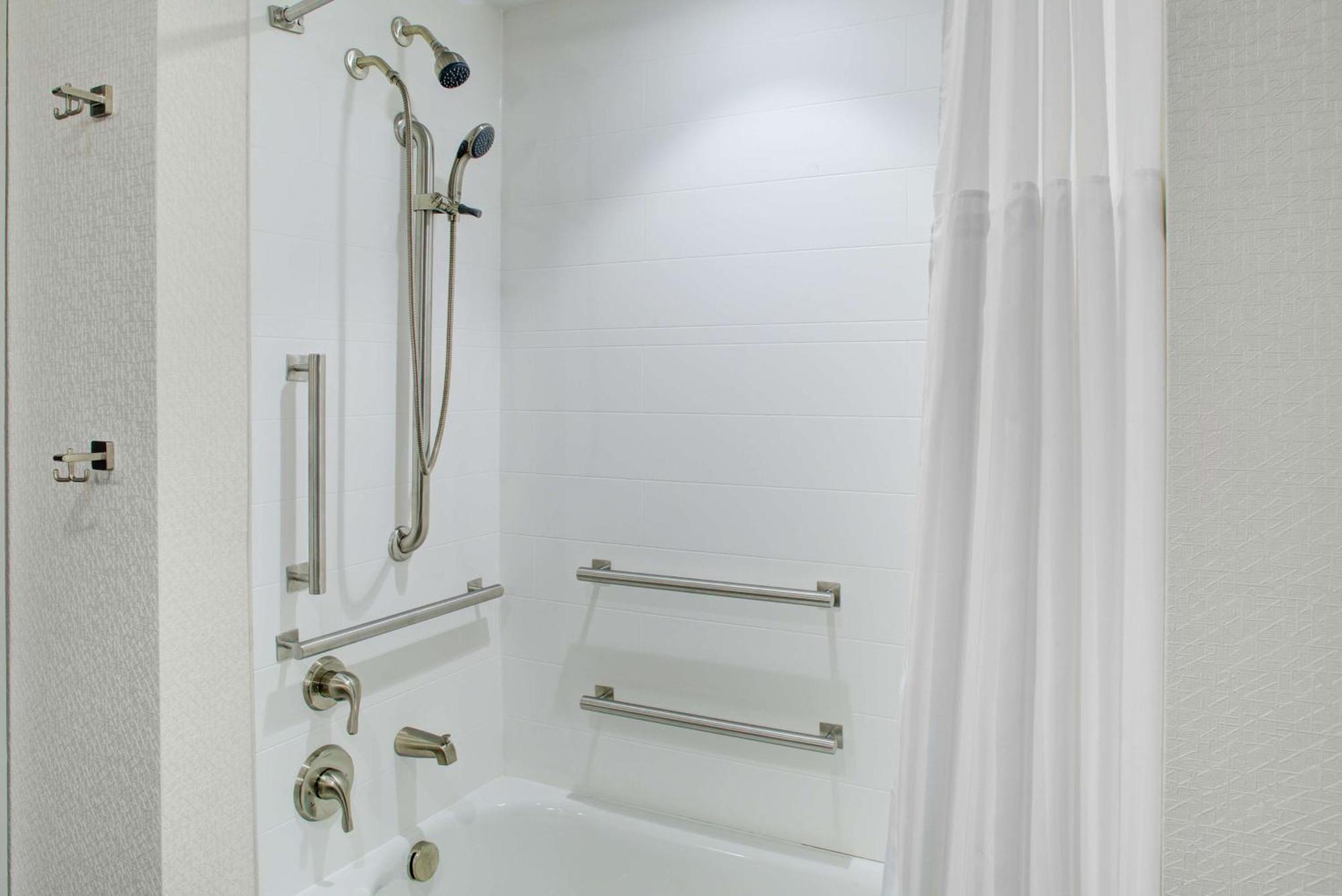 Hilton Garden Inn Jackson Bagian luar foto