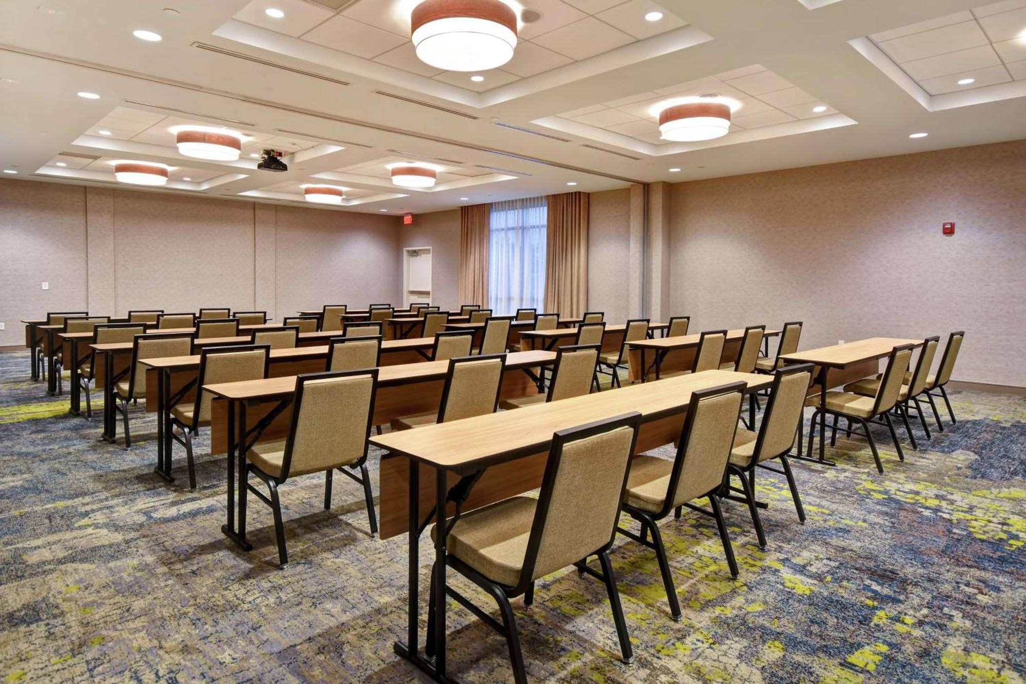 Hilton Garden Inn Jackson Bagian luar foto